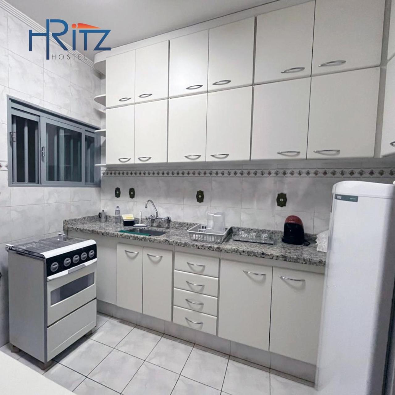 Ritz Hostel Araçatuba Eksteriør bilde