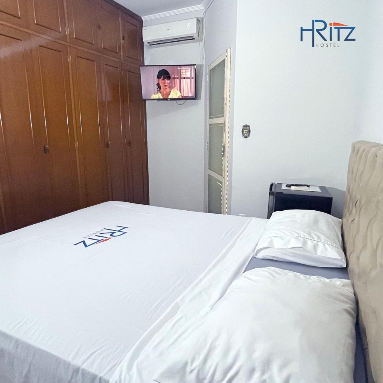Ritz Hostel Araçatuba Eksteriør bilde